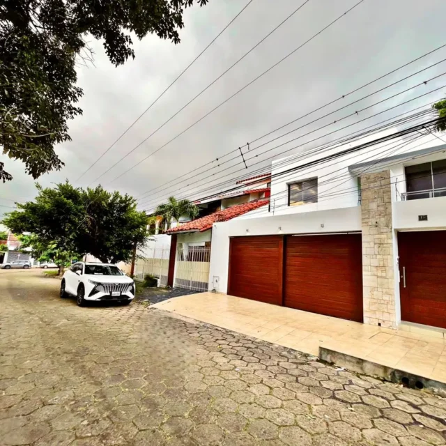 CASA DE LUJO CÉNTRICA EN OFERTA