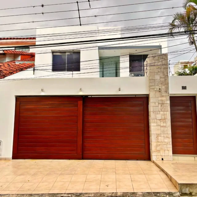 CASA DE LUJO CÉNTRICA EN OFERTA
